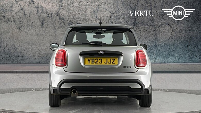 MINI Hatchback 1.5 Cooper Classic 3dr Auto [Comfort Pack] Petrol Hatchback